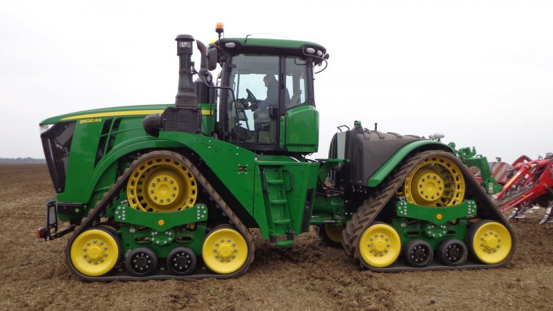 Трактор John Deere 9rx