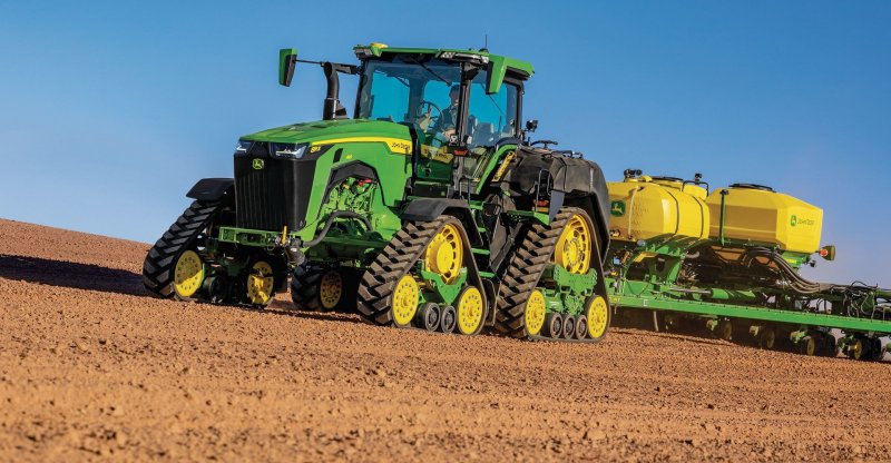Трактор John Deere 8rx