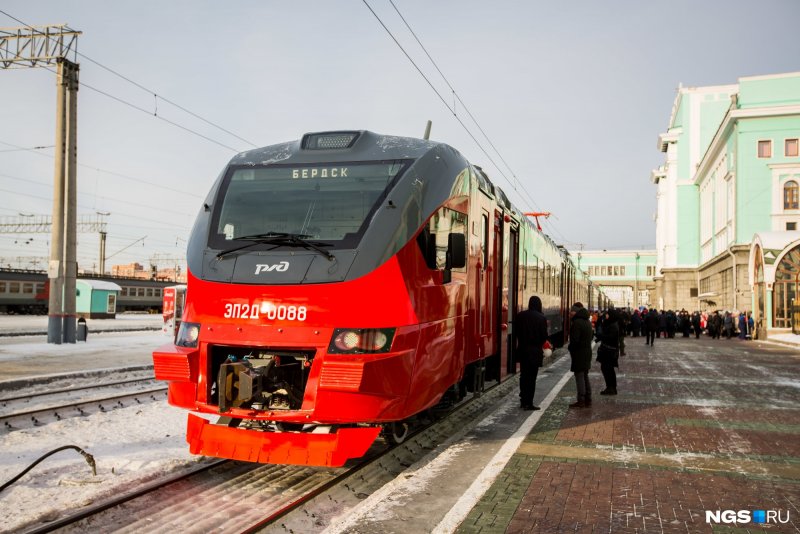 Новый электропоезд в Новосибирске