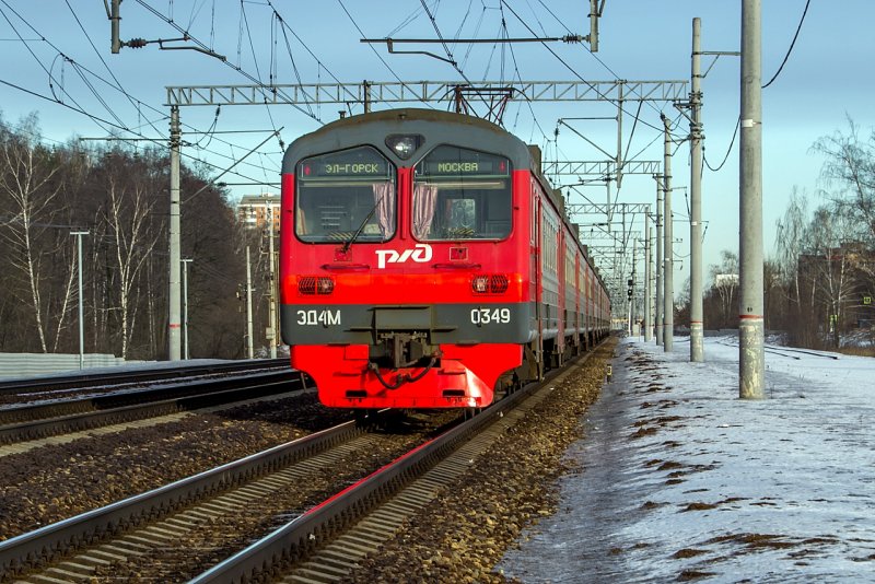 Электропоезд эд3