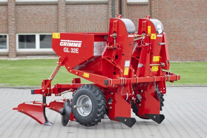 Картофелесажалка gl 32 e Grimme