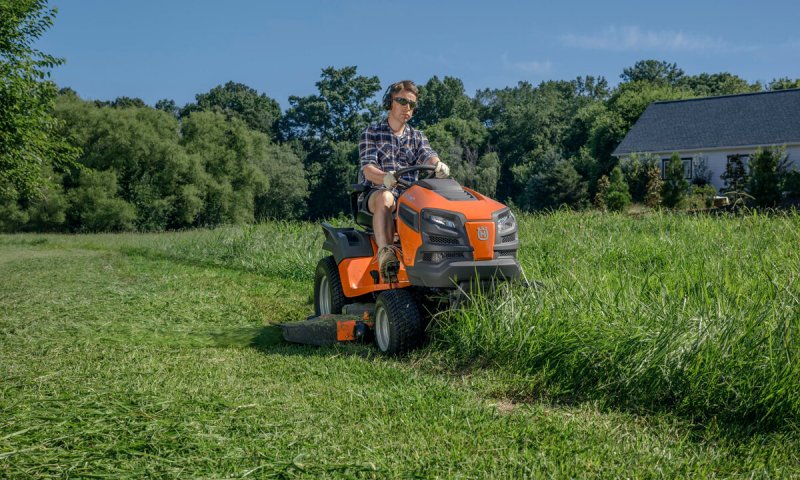 Садовый трактор Husqvarna TS 138l