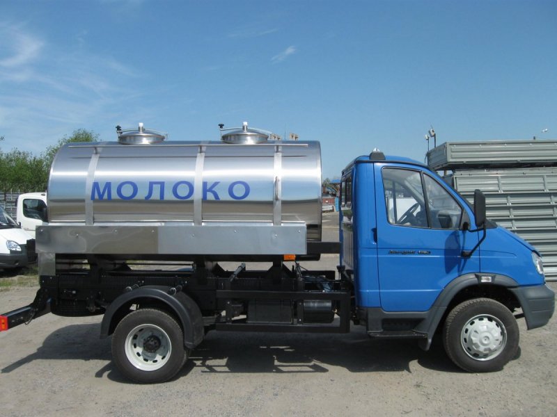 Молоковоз КАМАЗ 53253