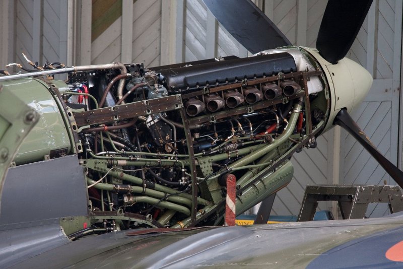 Двигатель Rolls-Royce Merlin