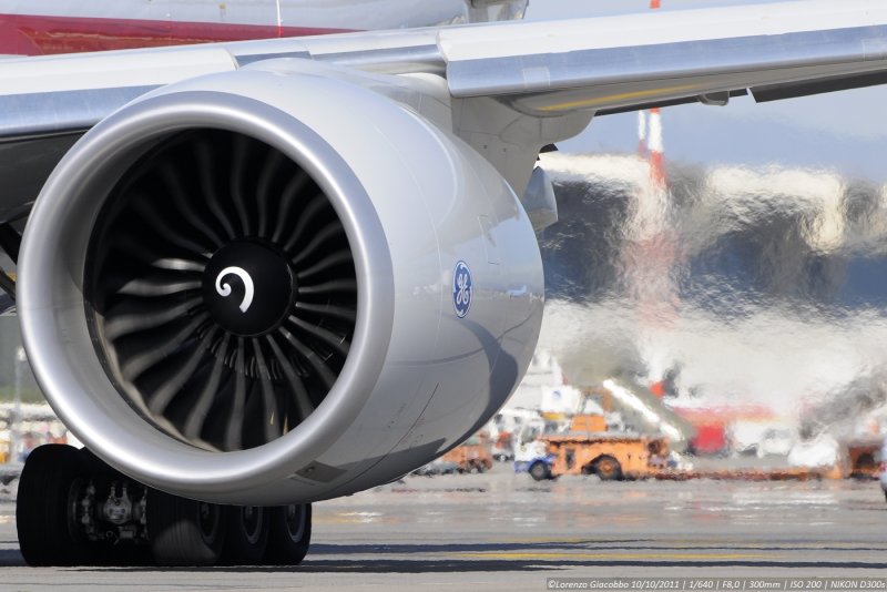 General Electric ge90