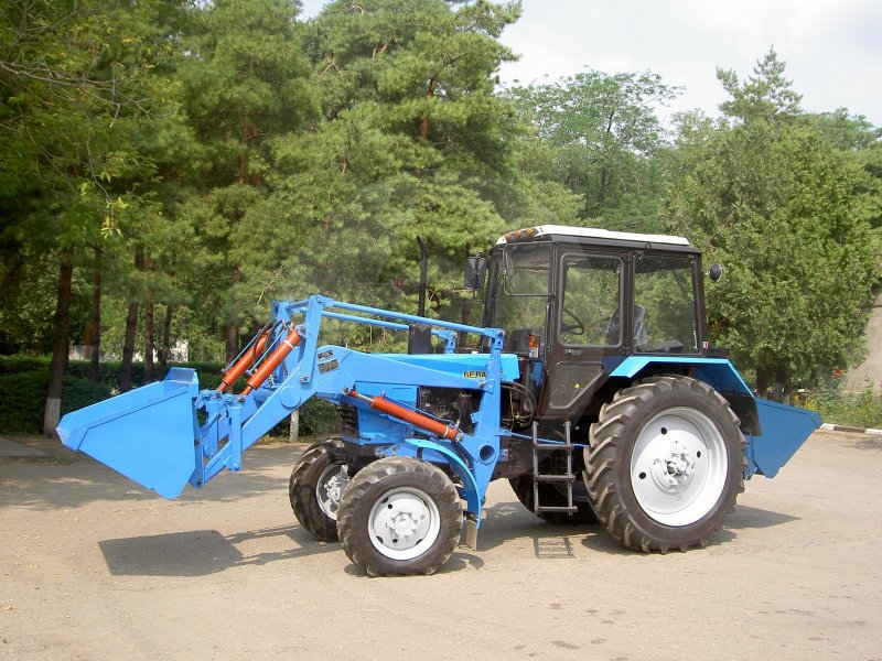 Погрузчик копновоз универсальный ПКУ-0.8