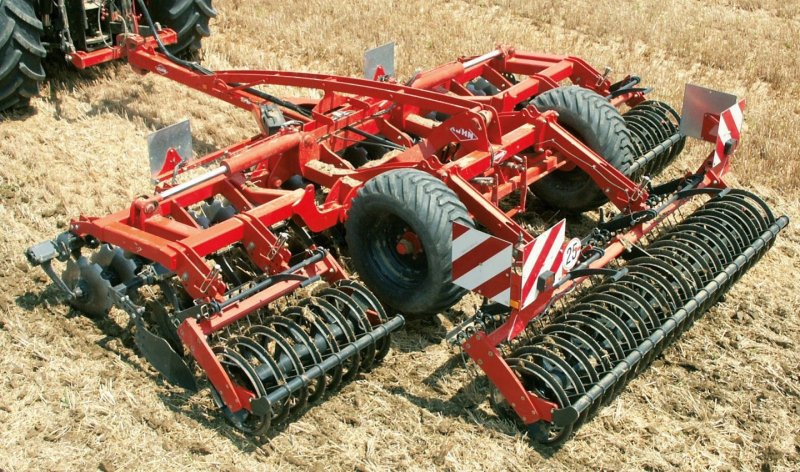 Трактор Massey Ferguson mf7724