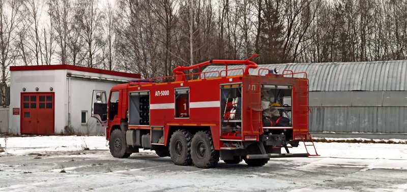 ЗИЛ 131 АЦ 5 40