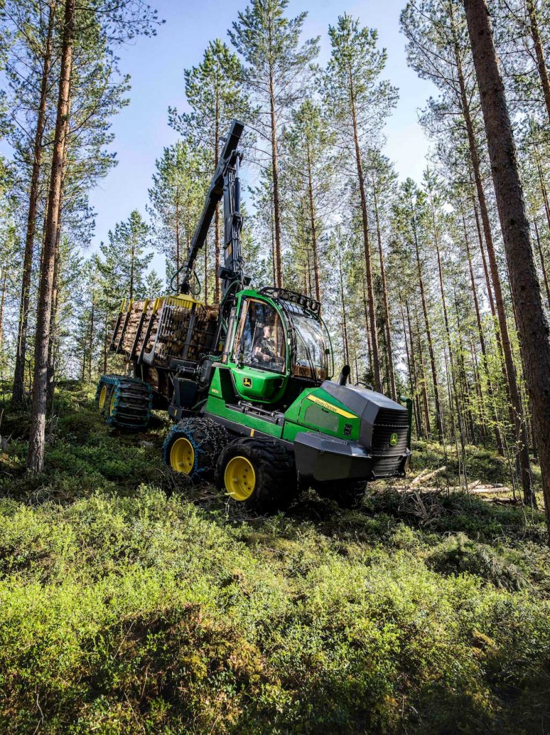 John Deere 1910e шины