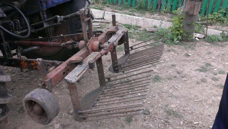 Нарезка борозд однорядным окучником мотоблоком