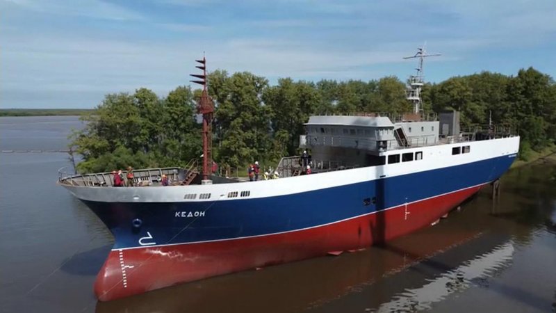 Капитан Казанцев стр 503