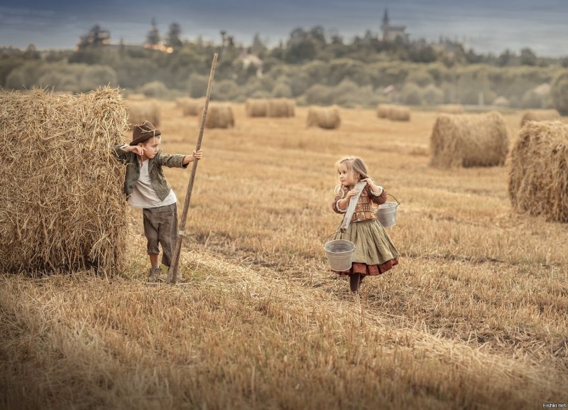 Фотосессия на сенокосе