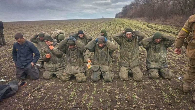 Пленрые русскиена Украине