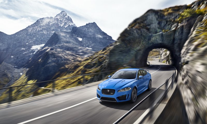 Jaguar XFR-S 2008