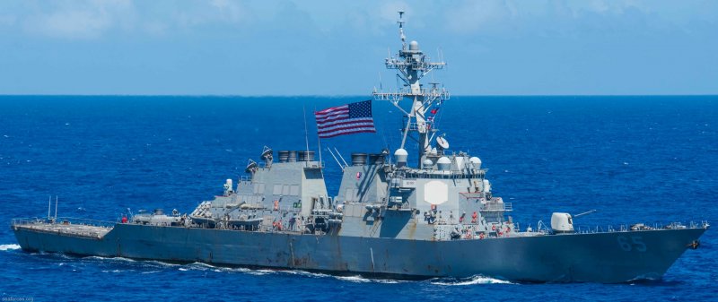 USS Benfold DDG-65