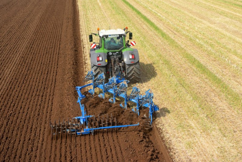 Плуг Lemken EUROTITAN 12