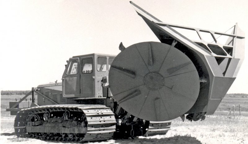 Экскаватор-каналокопатель ЭТР-301