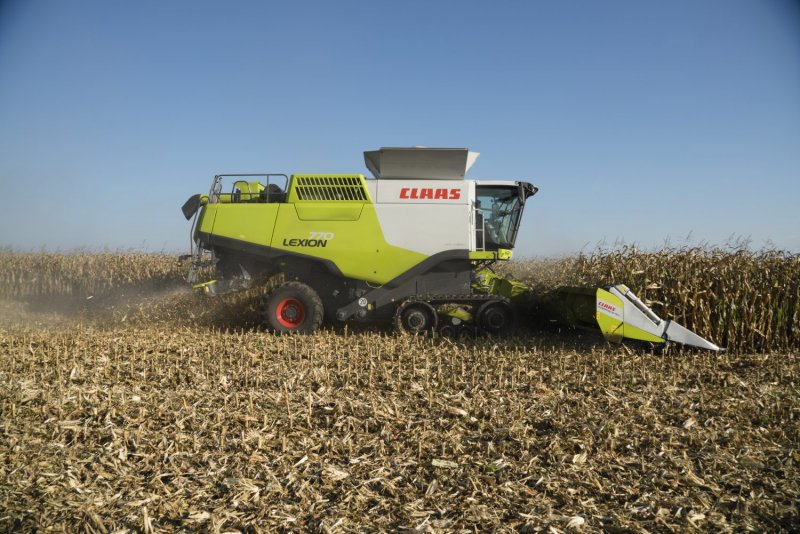 Уборочный комбайн кукуруза, CLAAS