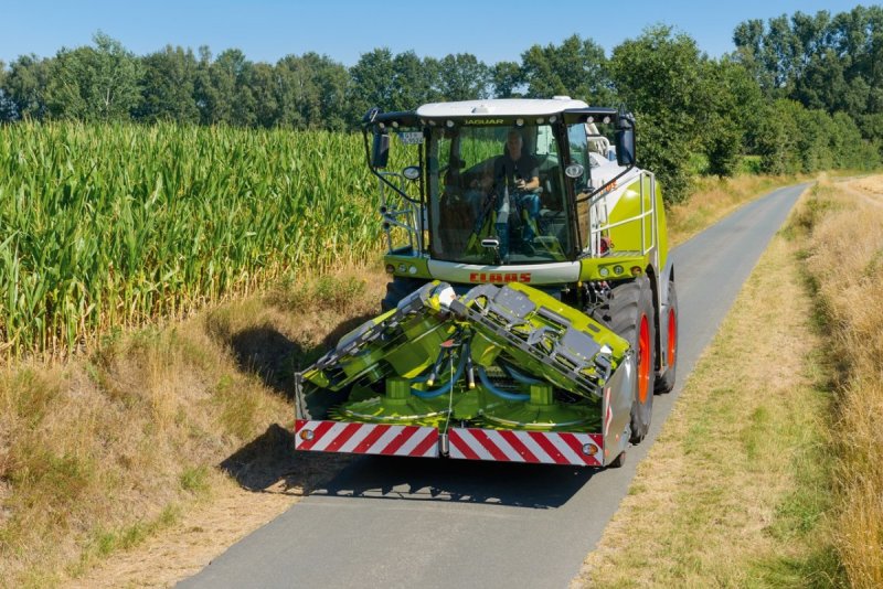 Жатка для уборки кукурузы CLAAS