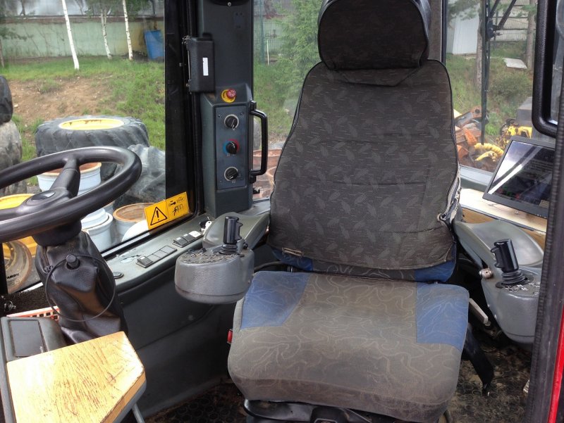 Форвардер Komatsu Амкодор