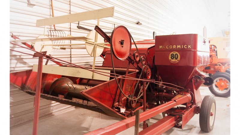 Раскраска комбайн CLAAS