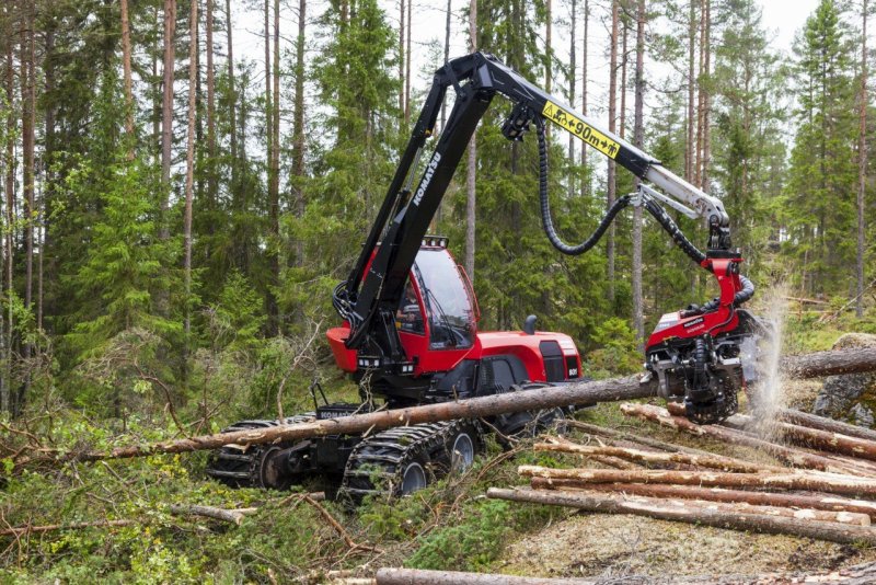 Харвестер Komatsu 931