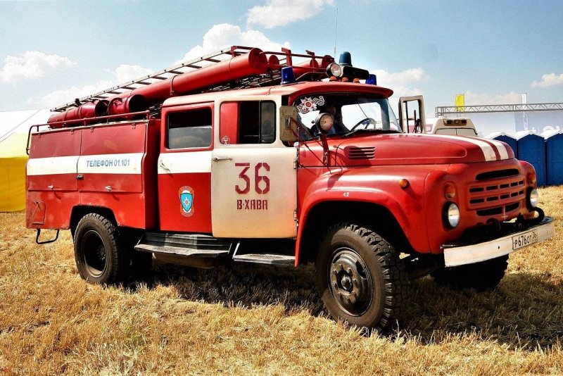 ЗИЛ 130 АЦ-40