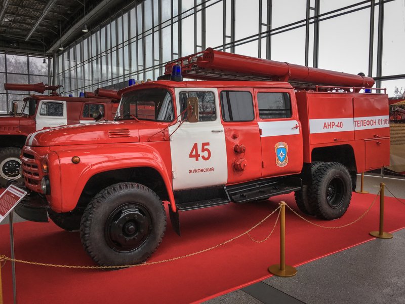 Урал 5557 пожарная автоцистерна