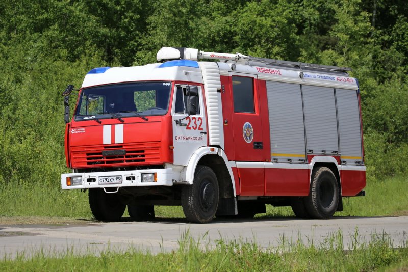 Части пожарной машины