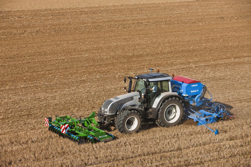 Комбайн John Deere Russia