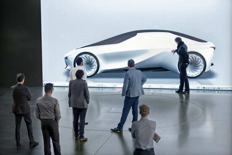 BMW Vision next 100 Concept