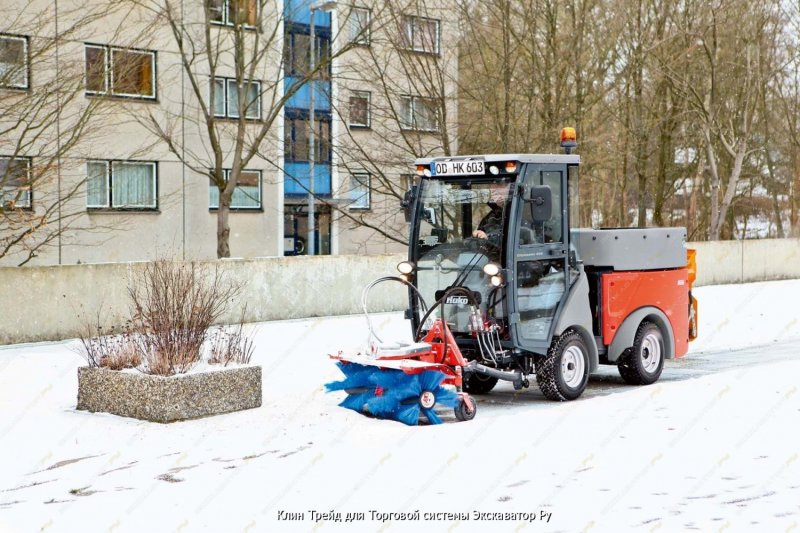 Пум тротуароуборочная вакуумная Hako-Citymaster 2000