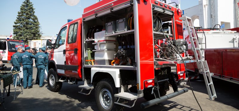 Автомобиль первой помощи апп-0,4-90/300 (Fiat 244 csmng-RG) 035пв