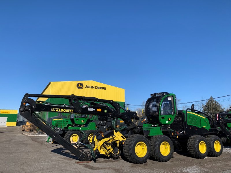 Харвестер John Deere