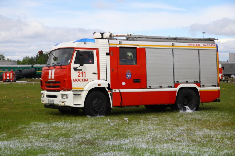 АЦ 3,2-40/4 (КАМАЗ-43253)