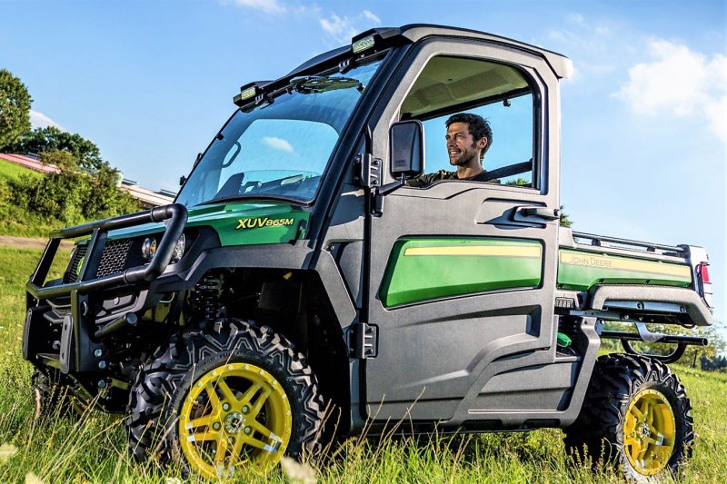 John Deere Gator