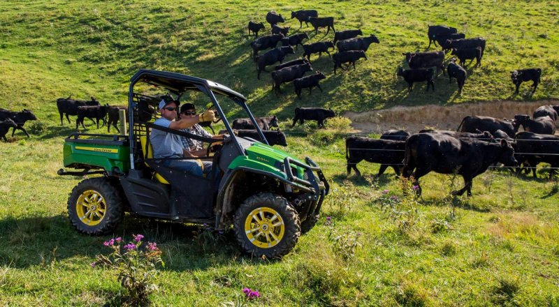John Deere Gator th 6x4