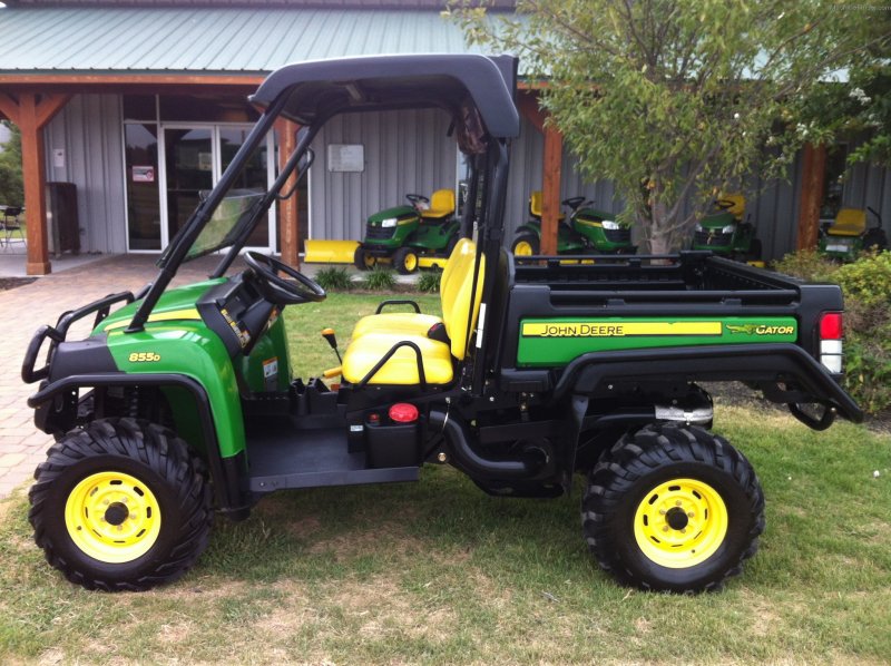 John Deere 500 Gator