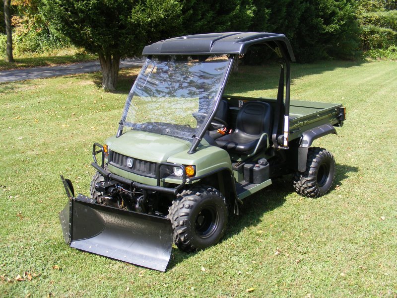 John Deere Trail Buck 650