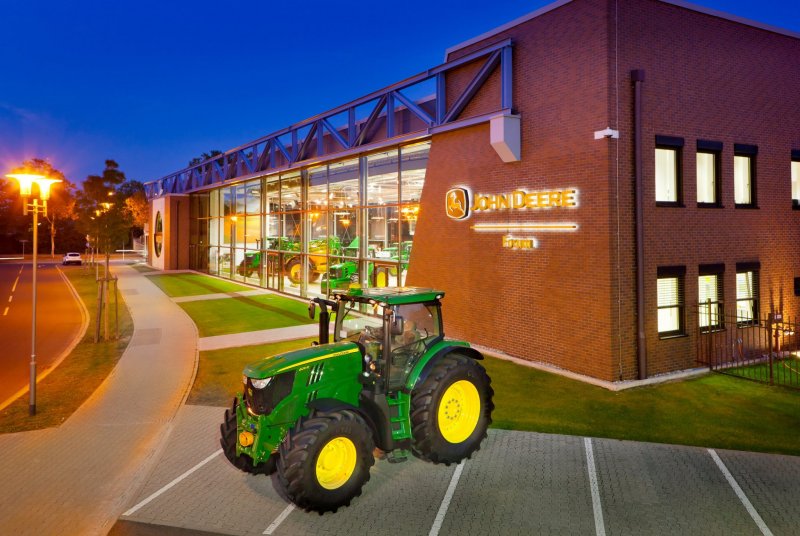 Молин John Deere