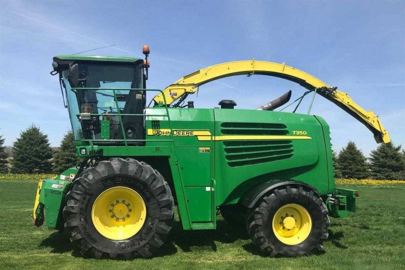 John Deere 7350