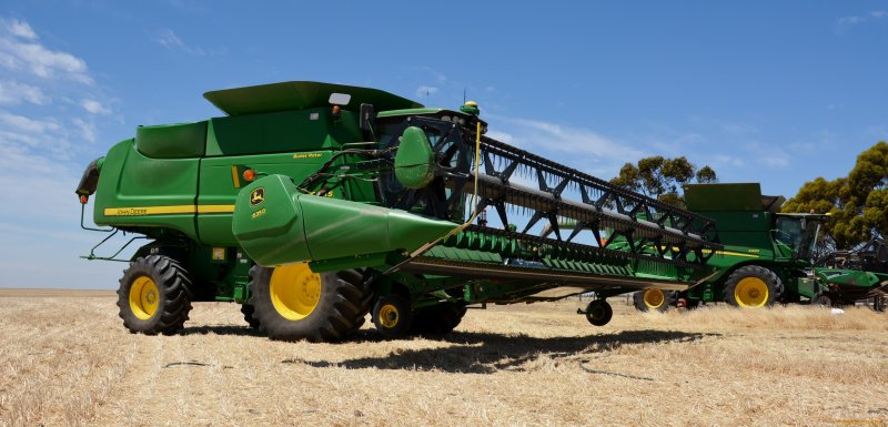 John Deere w430