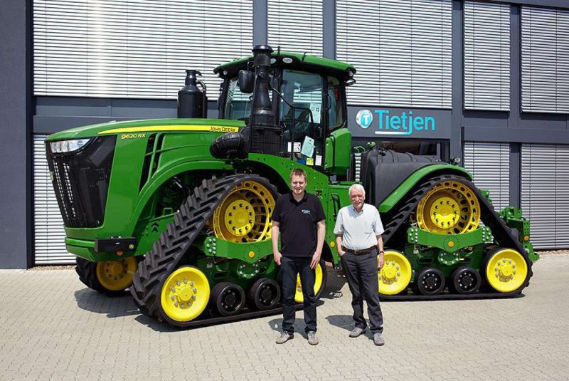Трактор John Deere 9rx