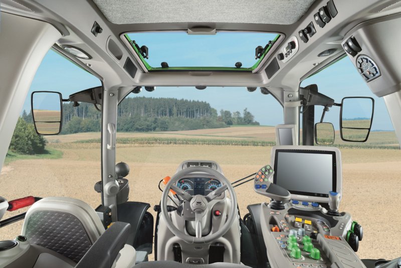 CLAAS Tucano 580 кабина