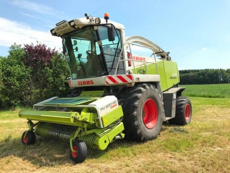 Кормоуборочный комбайн CLAAS "Ягуар-850"