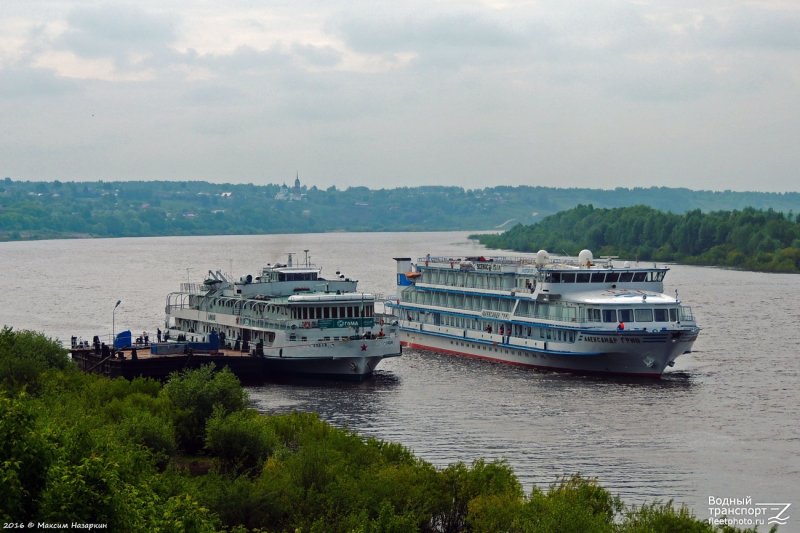 Теплоход Антон Чехов Красноярск