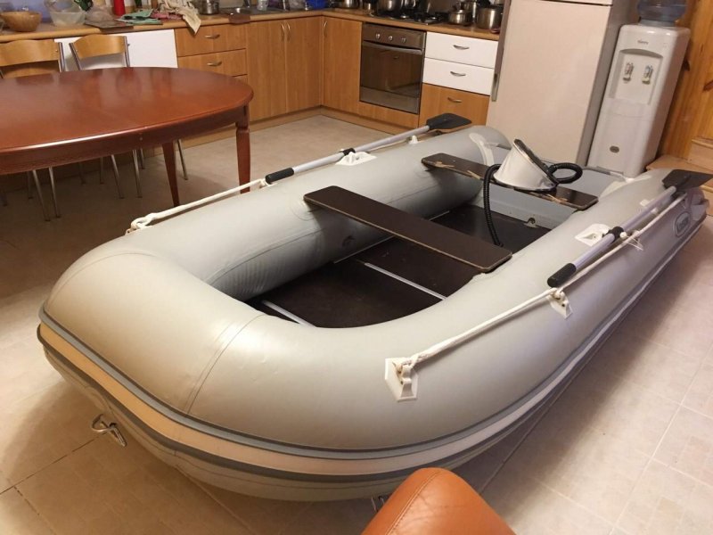 Надувная лодка Korsar j. Silver 330
