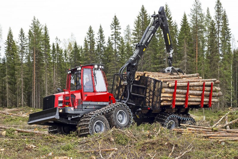Форвардер John Deere 810e mesera