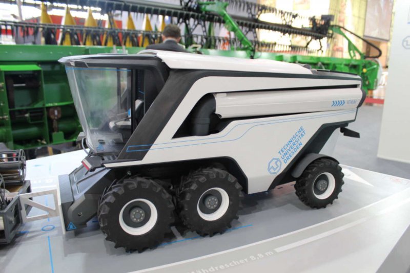 Комбайн Concept rm4420