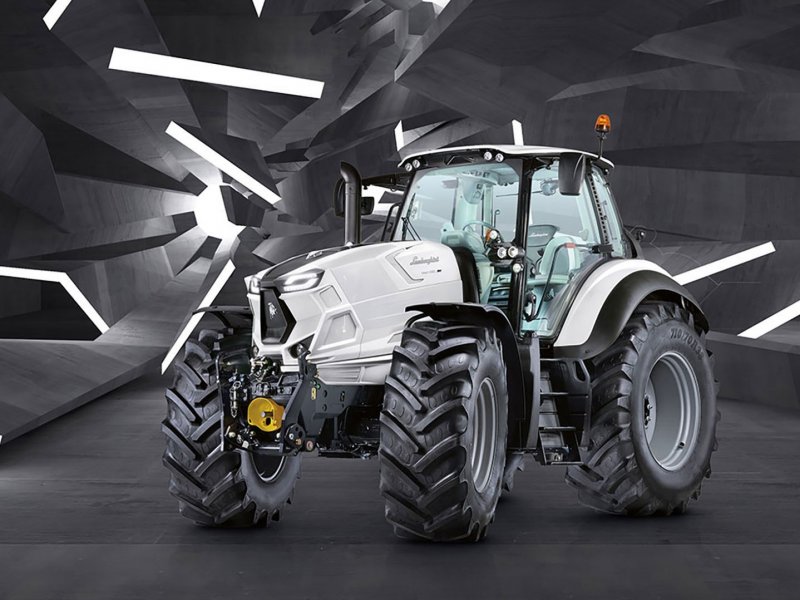 Беспилотный трактор Case IH Magnum